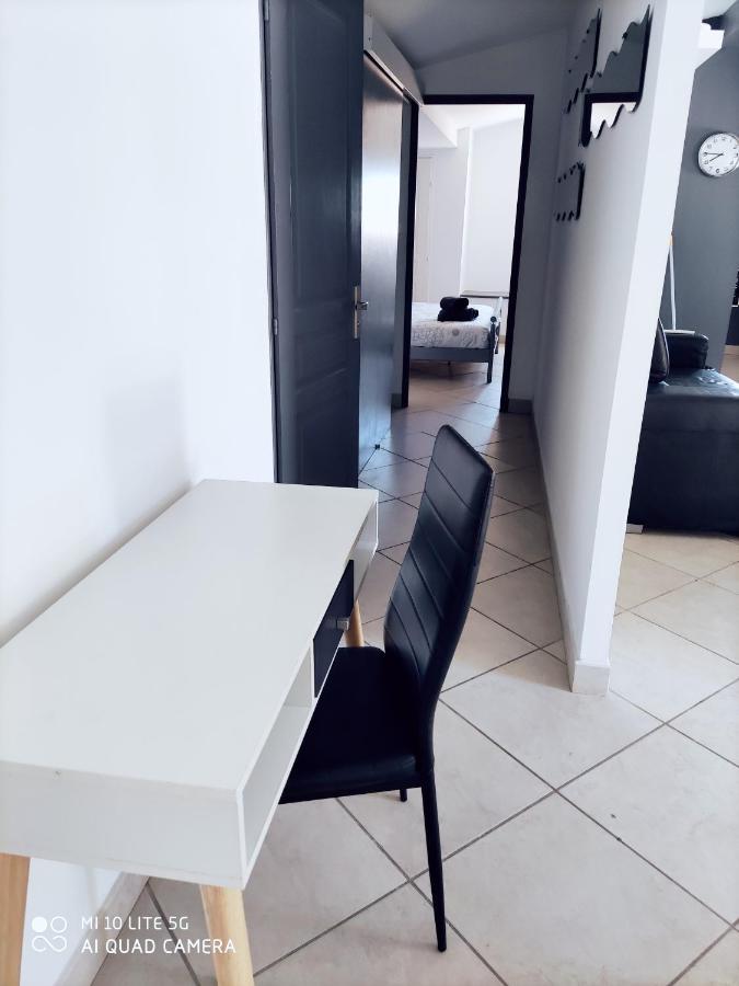 La Résidence du Cap Le Lavandou Esterno foto